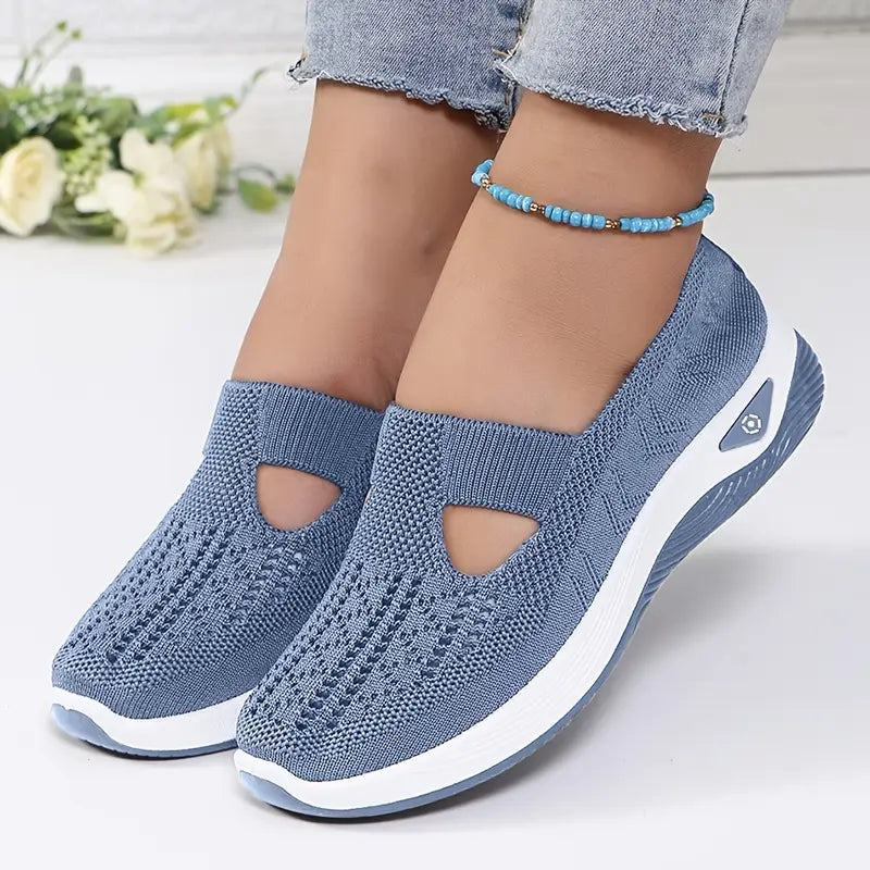 CloudWear™ – Breathable and Ultimate Comfortable Orthopaedic Sneakers for Women