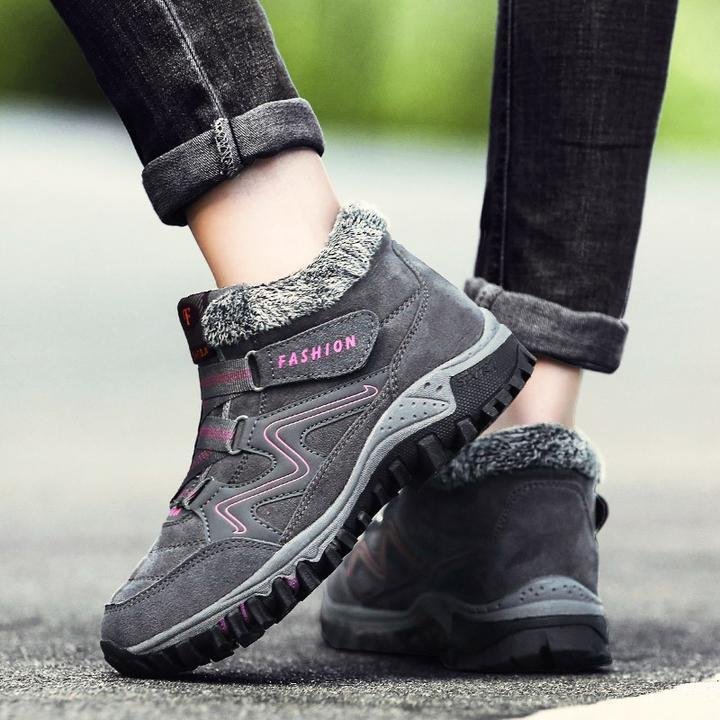 Monarch Wear - Winter boots resistant to cold 2024