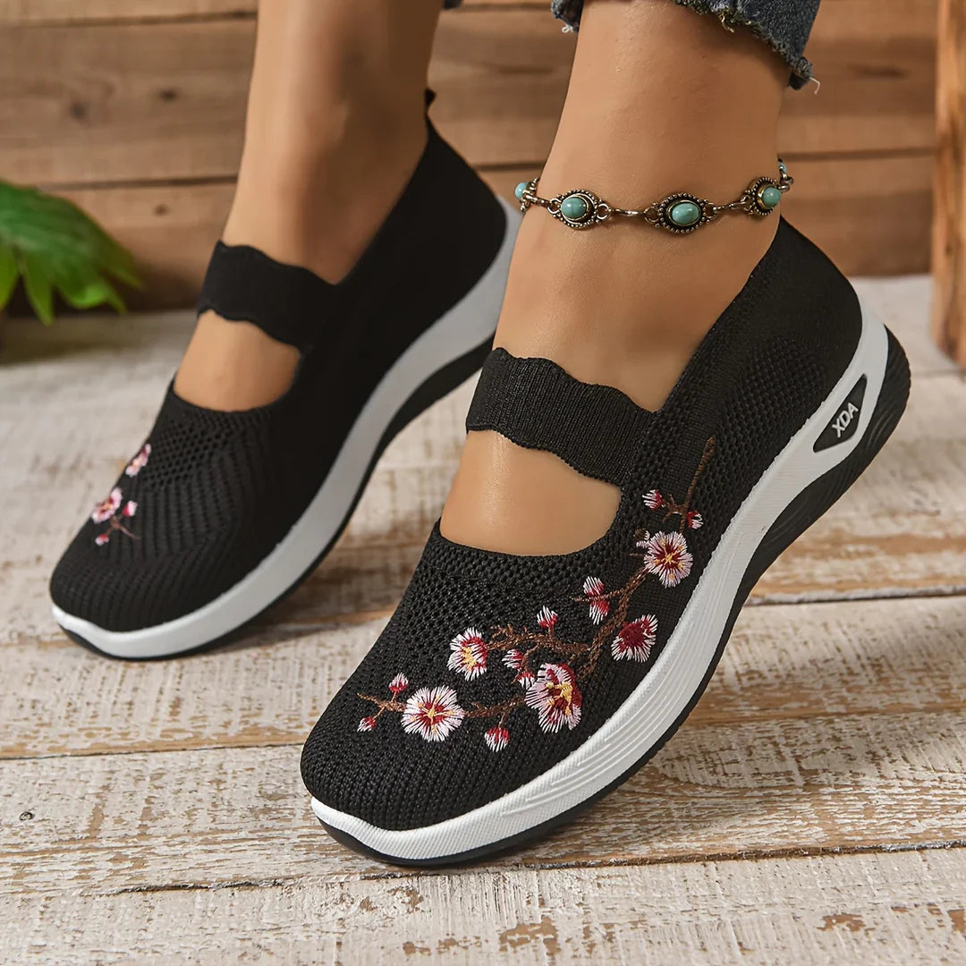CloudPlus™ – Breathable and Ultimate Comfortable Orthopaedic Sneakers for Women